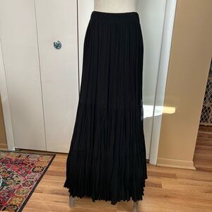 Chic Black Maxi Skirt